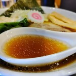 手打ち 蓮 - 醤油海老ワンタン麺 （1,130円）＋大盛り（200円）醤油海老ワンタン麺 （1,130円）＋大盛り（200円）