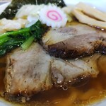 手打ち 蓮 - 醤油海老ワンタン麺 （1,130円）＋大盛り（200円）