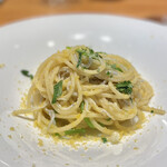 luogo - シラスとカラスミのアーリオオーリオ