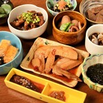 Washoku Yakitori Tomoshibi - 