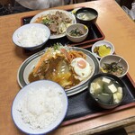 キッチン とん忠 - 