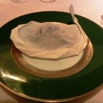 ワキヤ 一笑美茶樓 - 穴子のおこわ