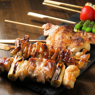 <Special Yakitori (grilled chicken skewers) >