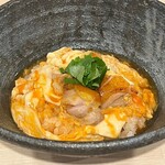 Sumibi Iwata - 黒さつま鶏黒王の親子丼