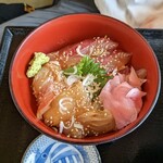 Uokinzu shisu zuki - 天然ひらまさと天然ひらめ二食丼セット