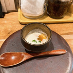 海老丸らーめん - スープ(お通し)