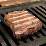 焼肉酒場 スミヨシベース - 焼きます