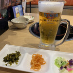 大博多中華街 - 生ビールとおかわり自由な惣菜