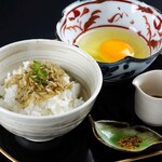 Tsuki - じゃこ山椒の卵かけご飯