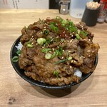 ビーフダイニングハセガワ - まかない丼　1100円