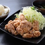 Yakiniku Isshin - 昼ランチメニュー鶏の唐揚げ850円税込