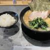 家系ラーメン 桜家