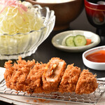 鎌倉かつ亭 あら珠 - にんにく味噌かつ定食