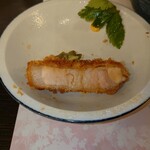 Atsugiritojinai Katsudon Roku Katsu - 