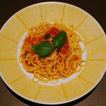 鎌倉パスタ - 料理写真:令和5年5月
平日限定ランチ
フレッシュバジルのトマトソースサラダセット 通常990円→5%OFFの941円