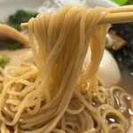 麺屋 Aurum - 麺リフト