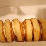 クニャーネの店 有楽町店 - 