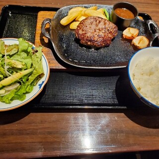 ハンバーグ&ステーキ 黒毛和牛 腰塚_1