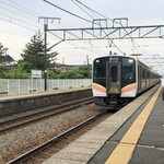 Ajisai Baiten - 信越本線・各駅停車が入線