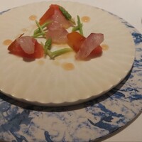 クッチーナ イタリアーナ ガッルーラ - からすみとグレープフルーツがイサキを活かしてます
