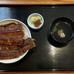 炭火職人 うなみ - うな丼(特)
