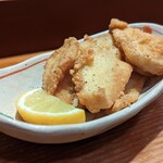 アナゴちらし小町 - カワハギの唐揚げ