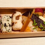 Kappou Sanzenin No Sato - 旬魚の西京焼弁当