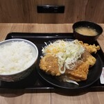 吉野家 - ねぎ塩から揚げ定食 767円→10％OFF 690円