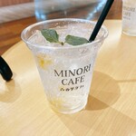 Minori Kafe - 梅スカッシュ