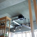 天久割烹いわい - 打ちっぱなしです