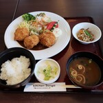 キッチン千賀 - 料理写真:カニクリームコロッケ定食