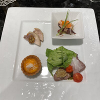 mahoroba 鉄板 心斎橋 - 前菜