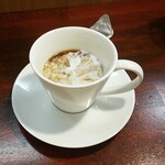 キッチン ブルー グローブ - ミルクを入れます