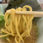 ラーメン山岡家 - 麺