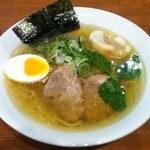 しょうゆらーめん 白