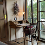 カフェ・ル・プティ・ニ・トロワ - 