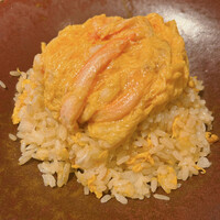 ブリル飯店 - 蟹玉たまごチャーハン（上から）