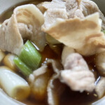 藤店うどん - 肉汁最高！