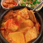 韓国家庭料理 扶餘 - チゲのアップです