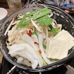 Izakaya Sanji - もつ鍋