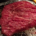 神田焼肉 俺の肉 - ステーキ系（何の部位かは忘れました…）