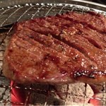 神田焼肉 俺の肉 - ステーキ系（焼いたところ）