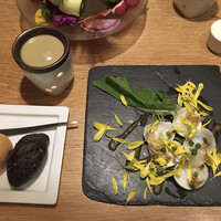 AWkitchen TOKYO 新丸ビル店 - 前菜とパン