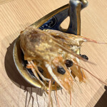 魚馬る ふぶき - お通しのエビあたま