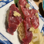 魚馬る ふぶき - 馬を寿司にしたやつ