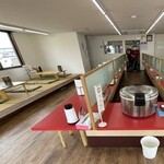 ラーメン もっけだの - 店内