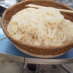 ドライブイン刈谷田 - H25　そうめん投入前（500円　×　3人分　）