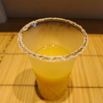 日本料理 みや  - 25年8月　お口直し　安曇野スイカのジュース