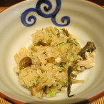 日本料理 みや  - 25年8月　天竜川鮎御飯　取り分けて