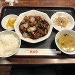 Toukaen - 酢豚定食